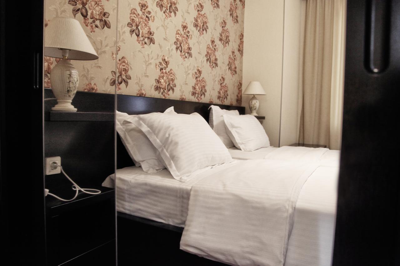 Four Brothers Otel