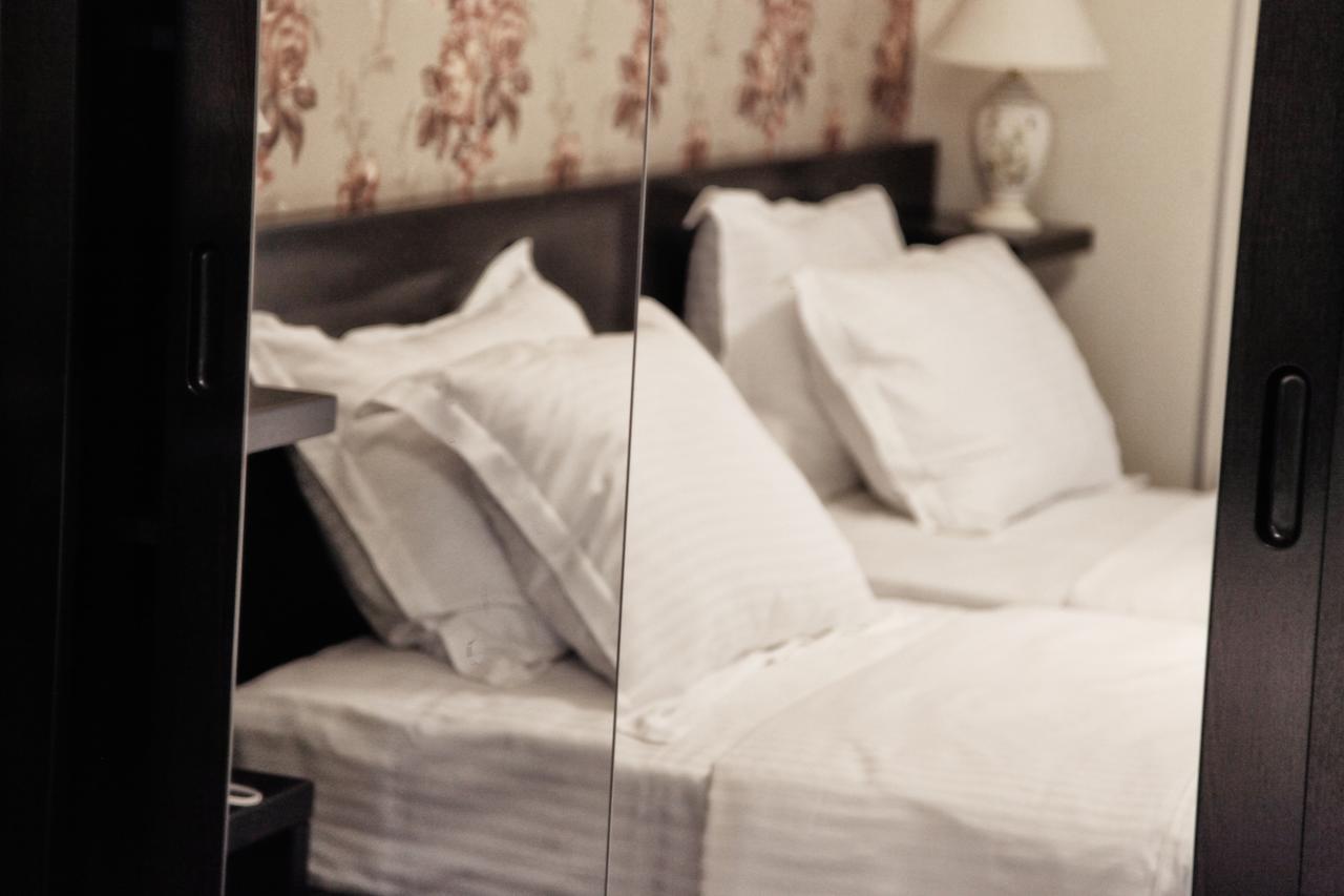 Four Brothers Otel